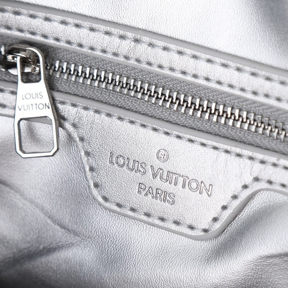 Louis Vuitton 57th Street NYC Speedy Bandoulière 30 Monogram Silver 30cm M27324