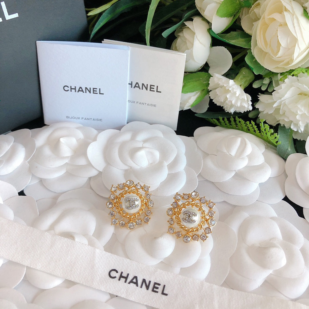 EN – Lux Earring Chanel 009