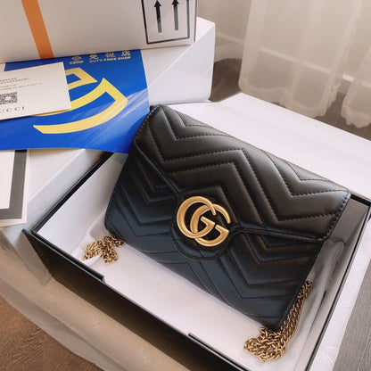 Gucci GG Marmont