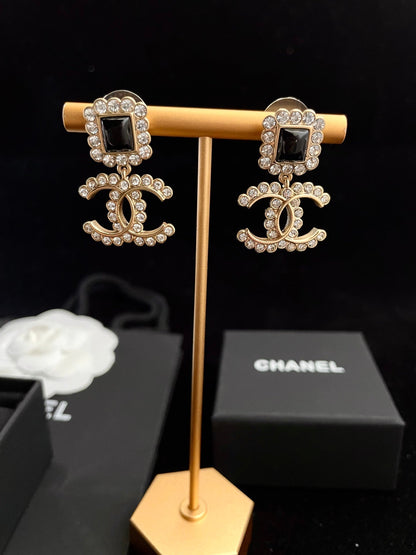 EN – Lux Earring Chanel 011