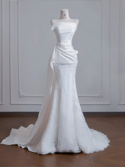 White strapless, fitted waist, bodycon, sexy long ball gown/bridal dress R8232