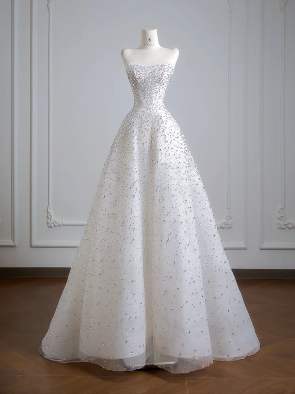 White strapless, fitted A-line long ball gown R8145