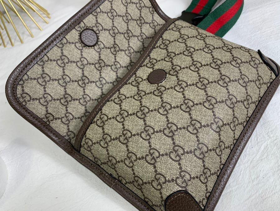 Gucci GG Supreme Belt Bag