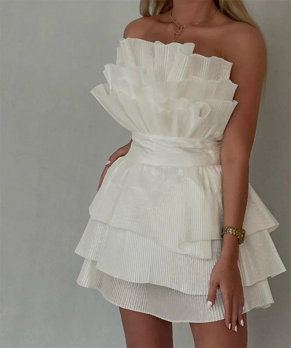 A line Strapless Tiered Short Homecoming Dress Party Gown