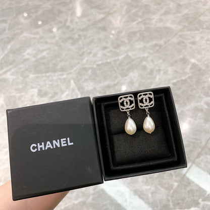 EN – Lux Earring Chanel 013