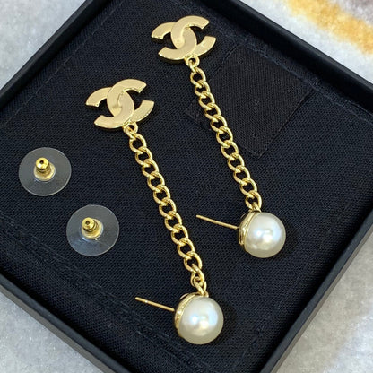EN – Lux Earring Chanel 012