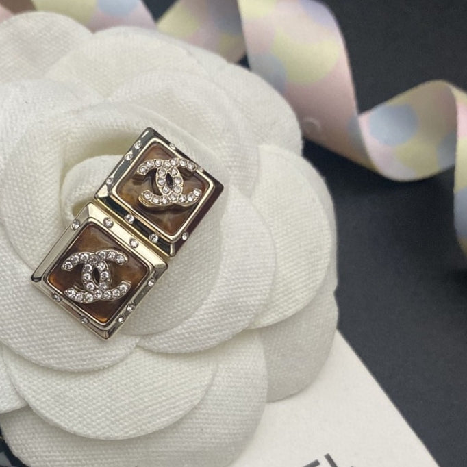 EN – Lux Earring Chanel 025