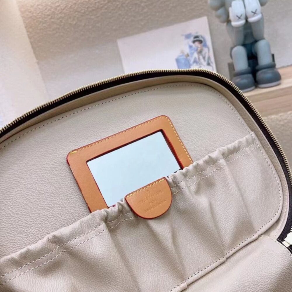 Louis Vuitton Nice Vanity Monogram Brown And Beige 32Cm M44935