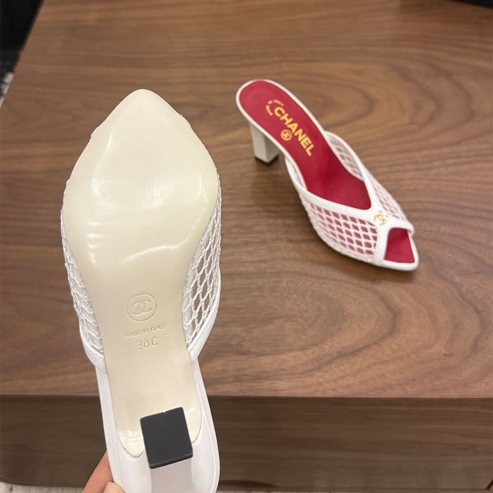 CHANEL Mules 369173