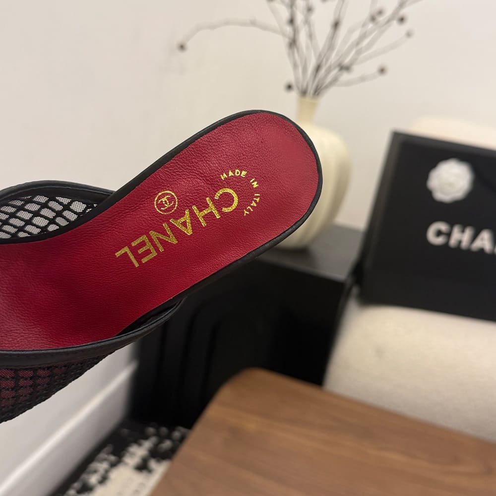 CHANEL Mules 199632