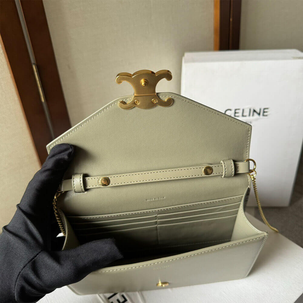 WALLET ON CHAIN MARGO in Shiny calfskin