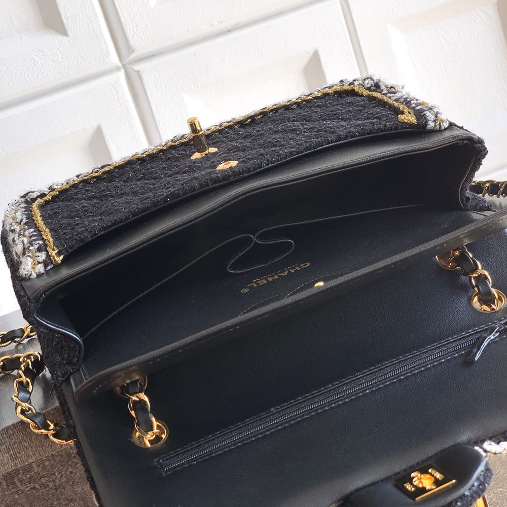 Chanel Classic 11.12 Handbag(HIGH-END GRADE)