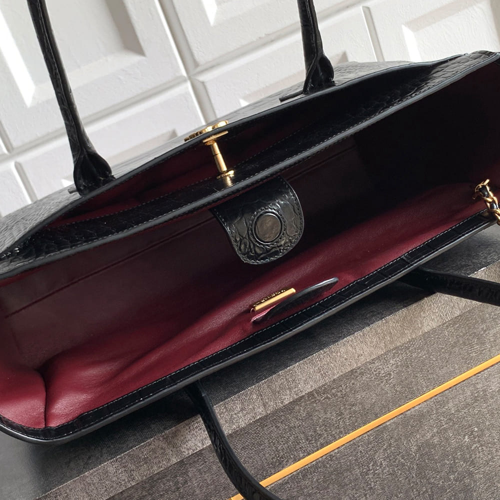 CHANEL Small Tote(HIGH-END GRADE)