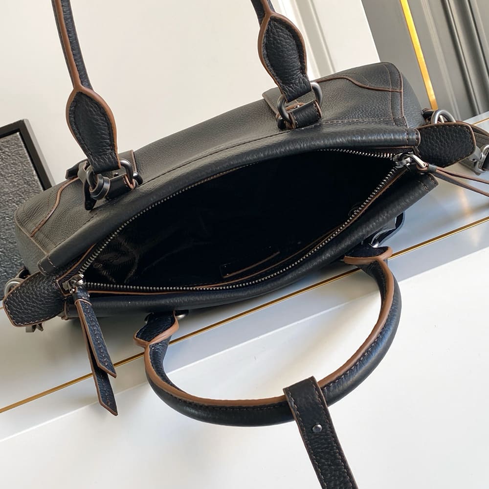 Prada Large leather tote bag(HIGH-END GRADE)
