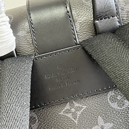 Louis Vuitton Saumur Backpack Monogram Eclipse Canvas 42Cm M45913