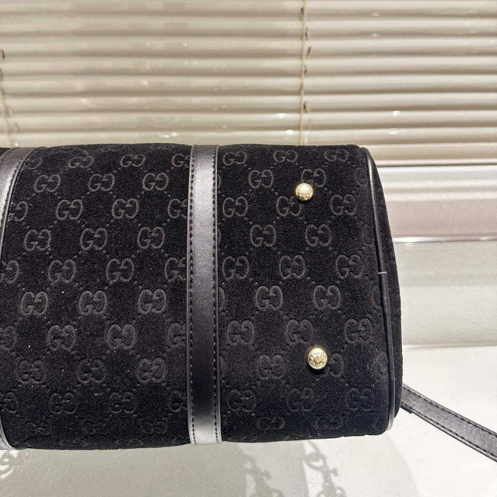 Gucci Small Jumbo GG Canvas Duffle Bag Black 30Cm