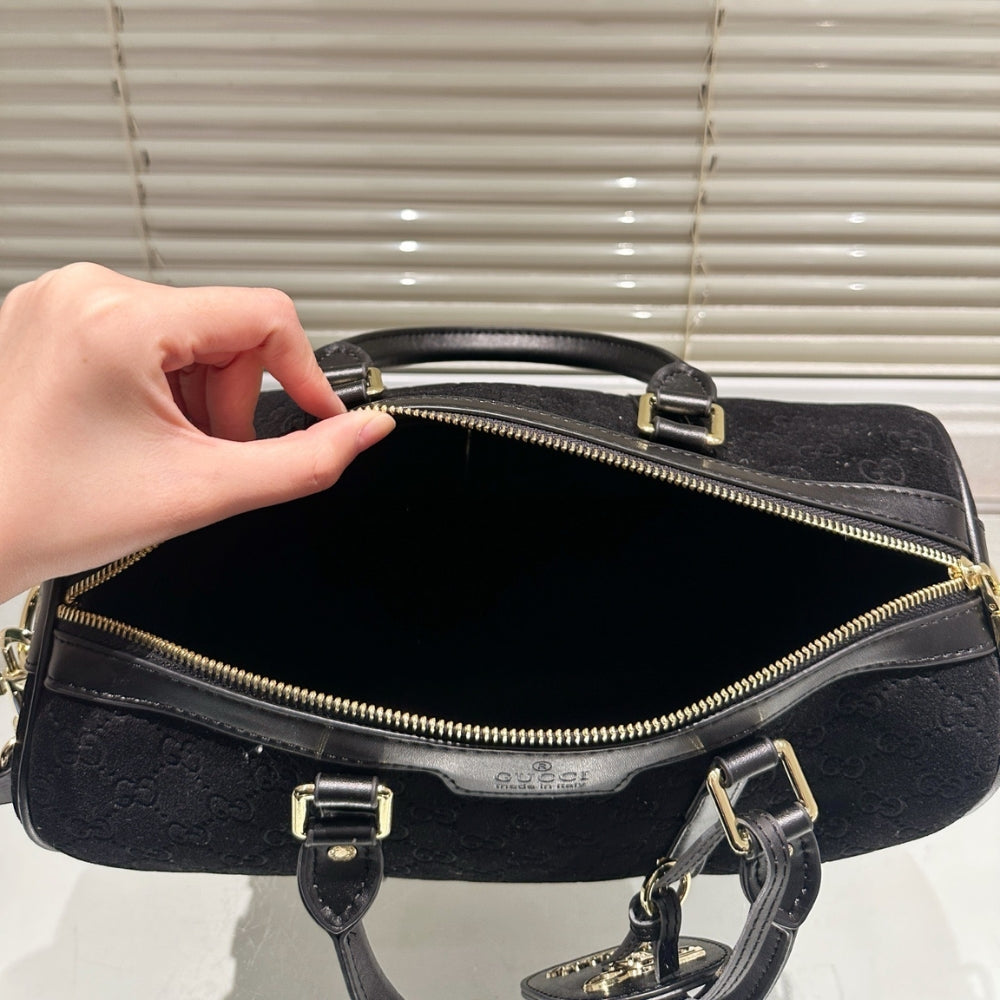 Gucci Small Jumbo GG Canvas Duffle Bag Black 30Cm