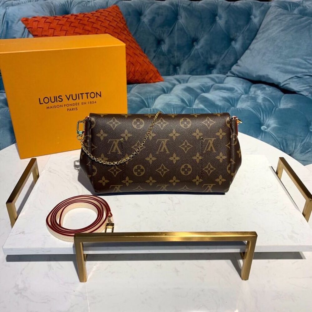 Louis Vuitton Favorite PM Monogram Canvas For Women 24Cm LV M40717