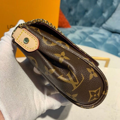 Louis Vuitton Favorite PM Monogram Canvas For Women 24Cm LV M40717