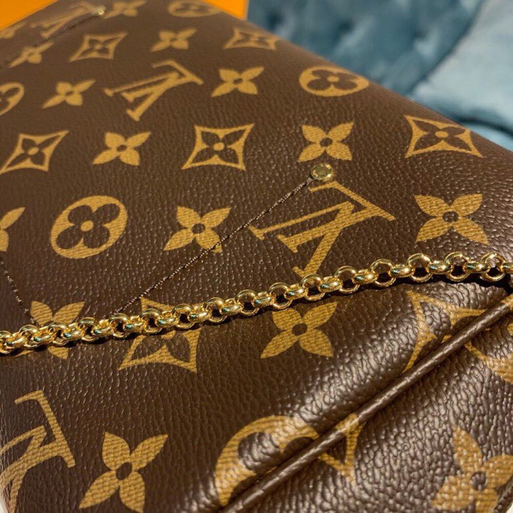 Louis Vuitton Favorite PM Monogram Canvas For Women 24Cm LV M40717