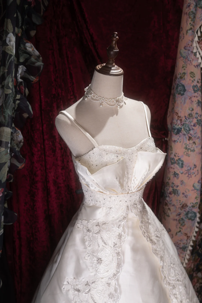 Vintage Ivory Satin Spaghetti Strap Wedding Dress Lace Trim Beaded A-Line Bridal Gown TP5789