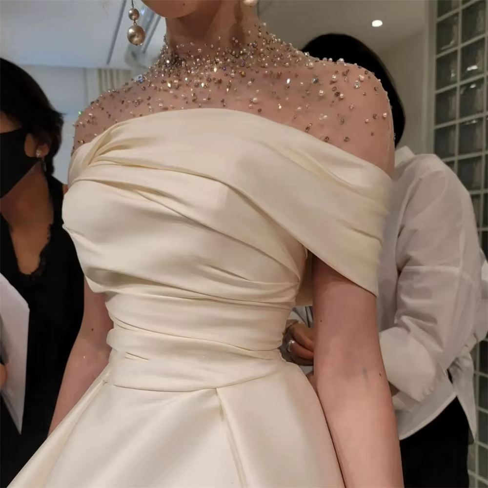 Elegant A-Line Evening Gown Elegant Dress Formal Floor Length Short Sleeve Illusion Neck Satin with Ruched Beading Prom Dress C3284