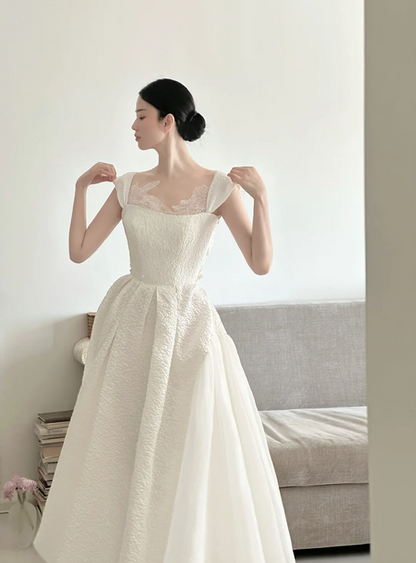 White spaghetti strap, waist-cinched, slim-fit, full-skirt prom dress, wedding dress R7959