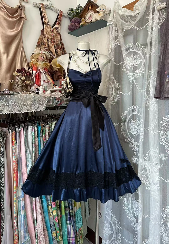 Navy blue halter-neck fitted waist ball gown with a full skirt R7492