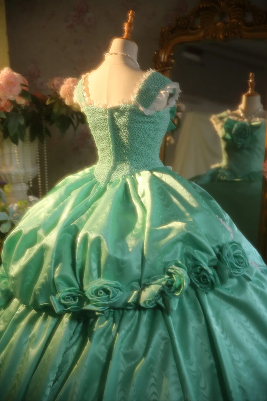 Light green halter-neck fitted waist ball gown with a full skirt R7265