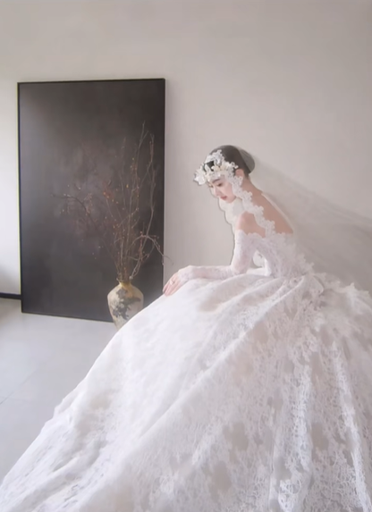 White lace one-shoulder slim waist sexy puffy long dress bridal dress R6054