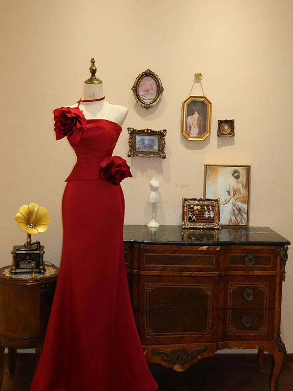 Red Strapless Waist-Cinched Slim-Fit Sexy Ball Gown, Bridal Gown R7132
