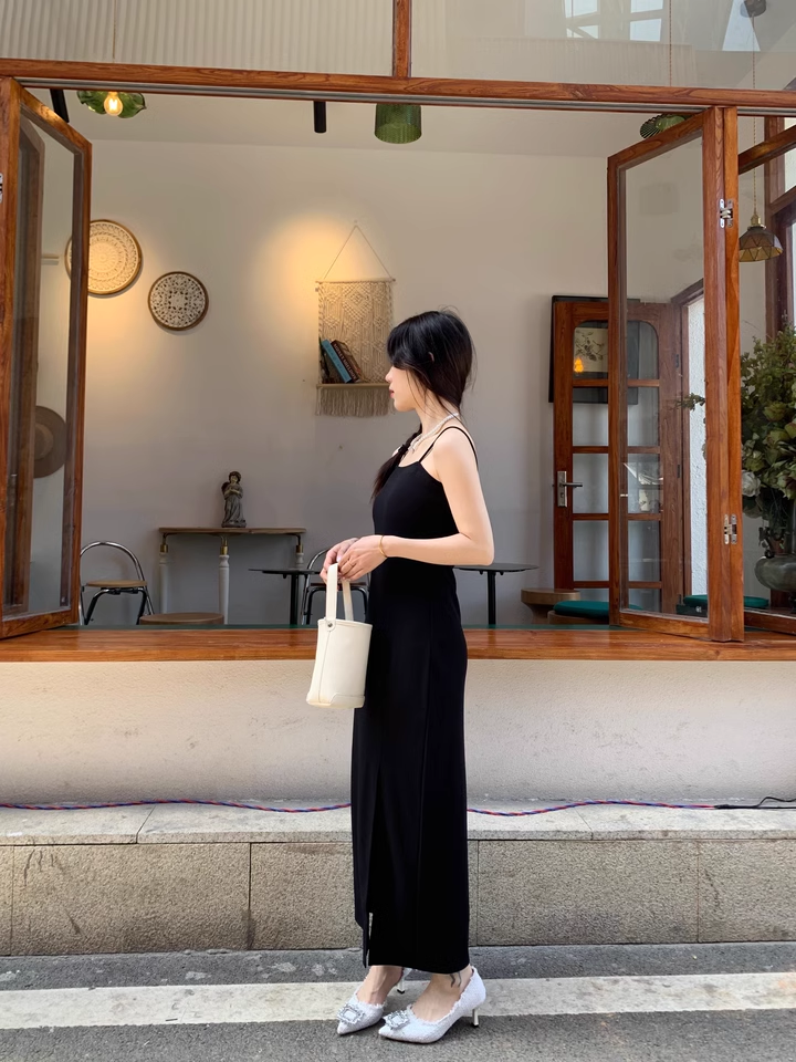 Elegant Fashion Black Sleeveless Spaghetti Strap Dress TP2975