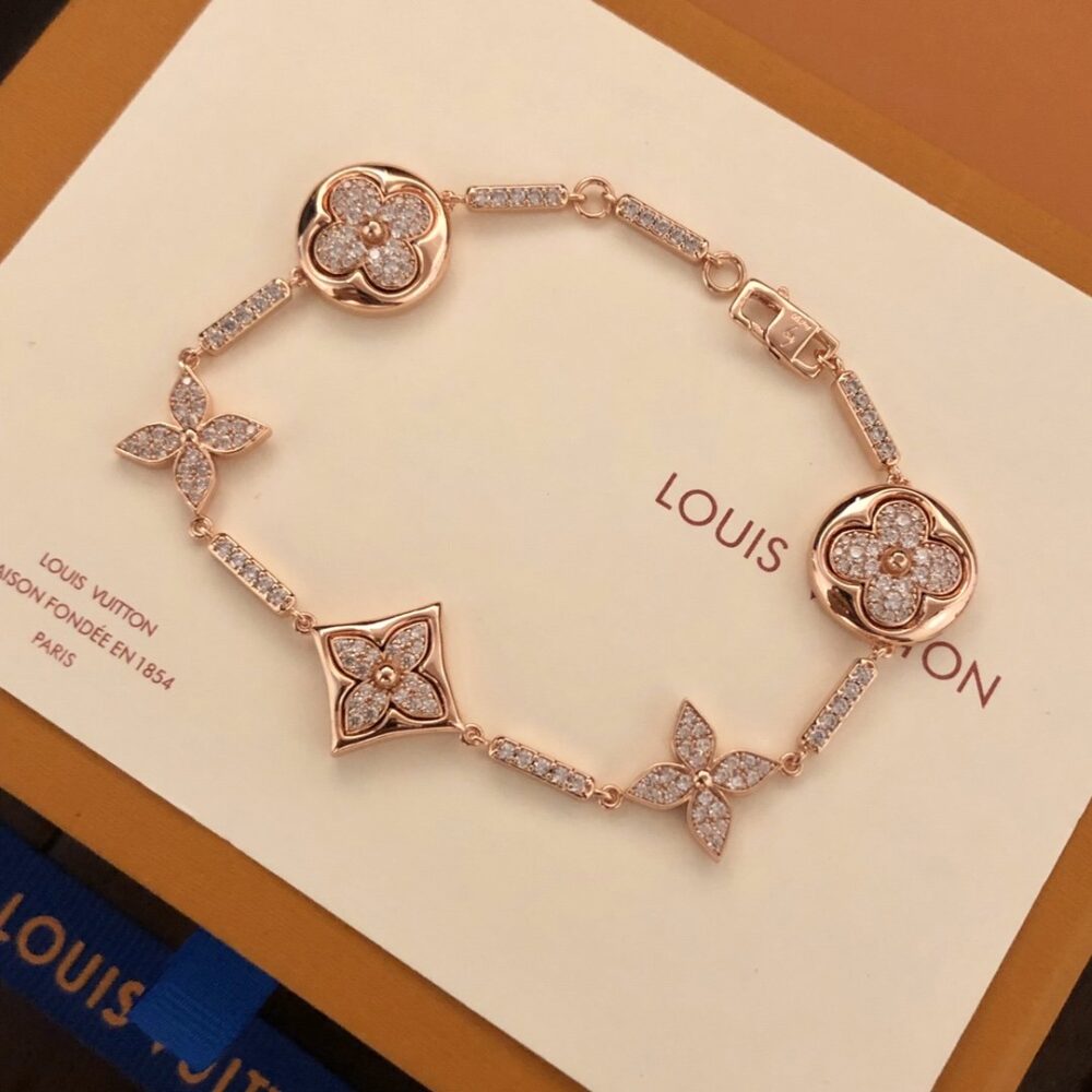 Louis Vuitton Blossom BB Diamond Bracelet In Pink Gold