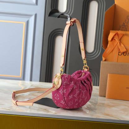 Louis Vuitton Pochette Valley Bag Denim Pink 21Cm M28327