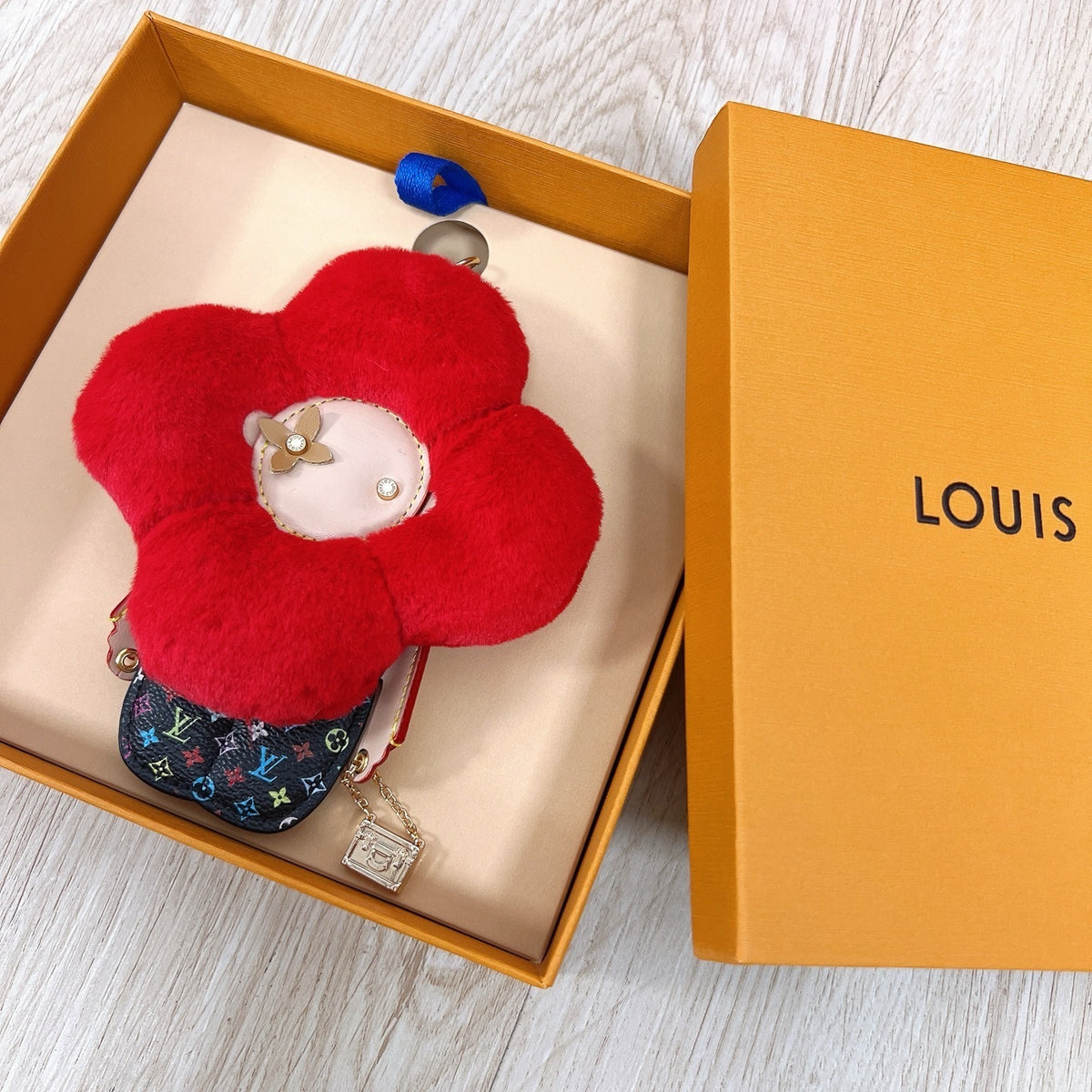 Louis Vuitton Vivienne Fashionista Bag Charm Lady