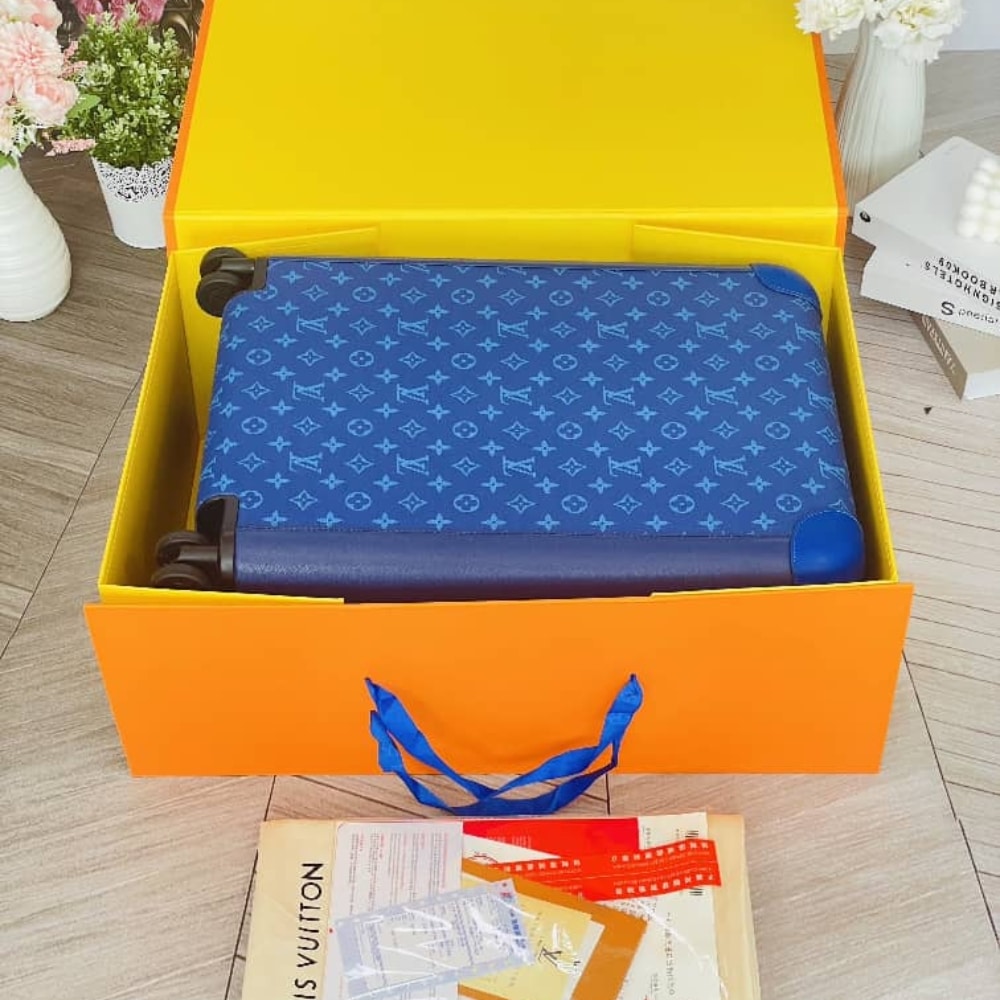 Louis Vuitton Horizon 55 Suitcase Blue 55Cm M20183