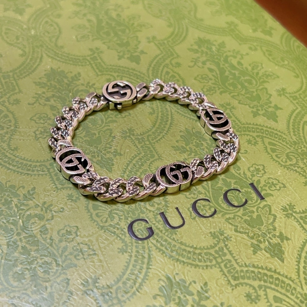 GUCCI INTERLOCKING BRACELET SILVER 675758 I4601 0926