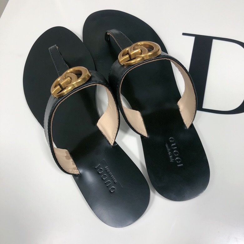 Gucci Double G Thong Leather Black ‎497444 A3N00 1000
