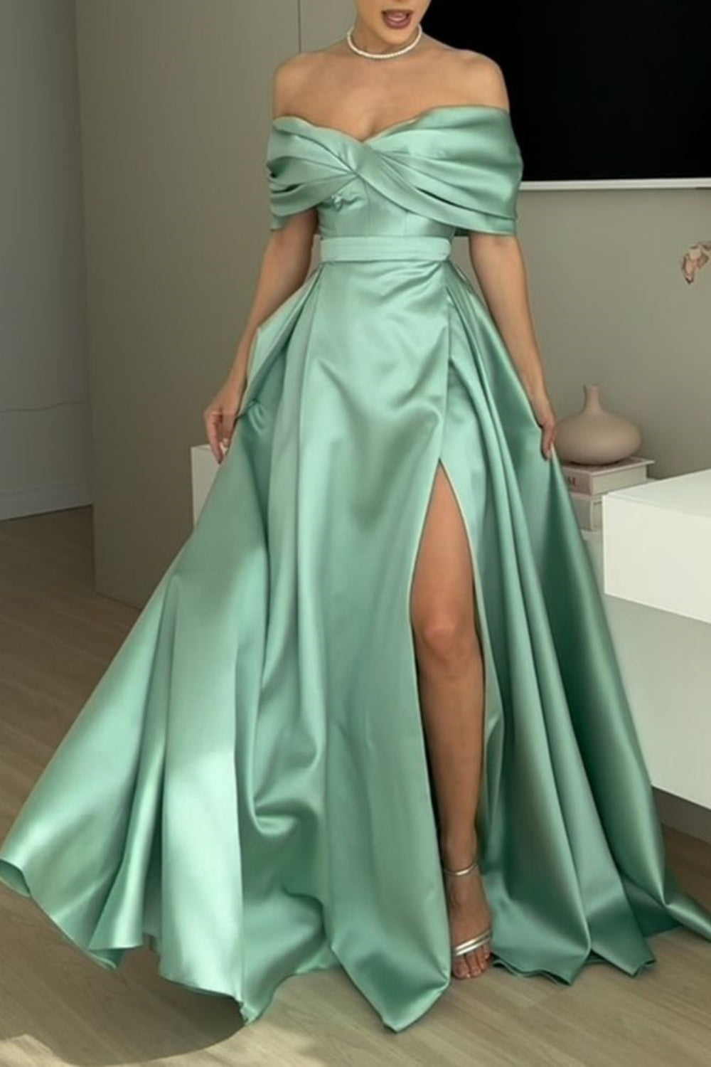 girlhomeshops-Green Elegant Long Satin Ball Gown gh5957