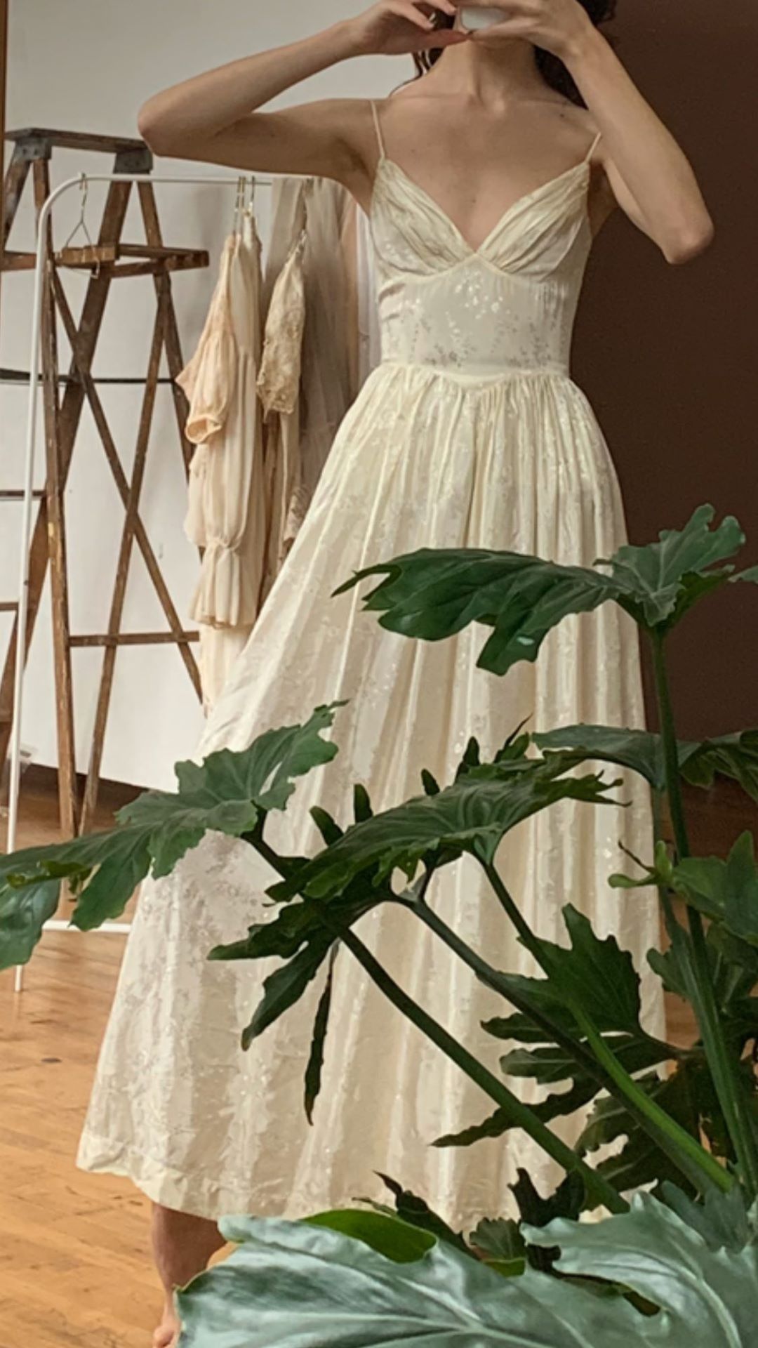 girlhomeshops--Lace retro elegant long dress with thin straps gh5705