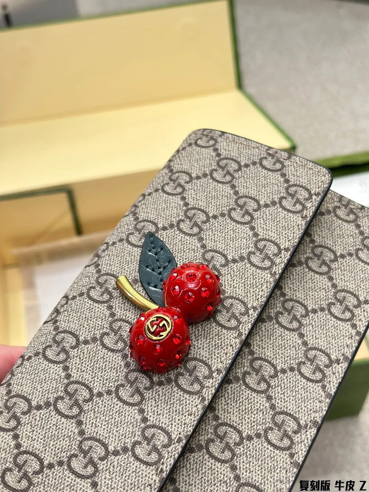 Gucci Cherry Bag Three-Dimensional Rhinestone Shoulder Bag