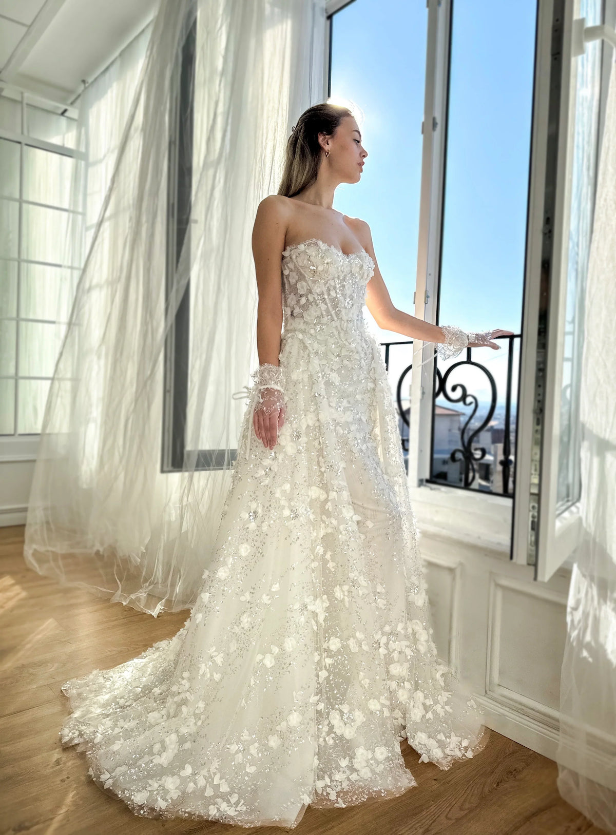 Elegant Ivory Strapless Sweetheart 3D Floral Sparkly Mermaid Detachable Tulle Beaded Long Train Wedding Dress TP5907