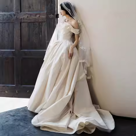 Simple Ball Gown Off The Shoulder Short Sleeves White Satin Wedding Dresses C143