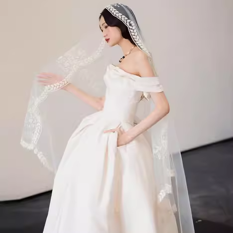 Simple Ball Gown Off The Shoulder Short Sleeves White Satin Wedding Dresses C143