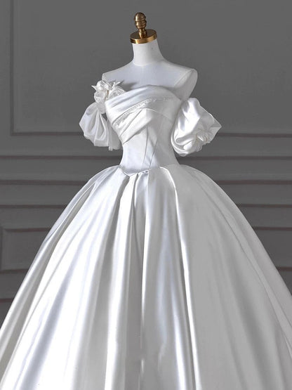 Timeless Ball Gown Sweetheart Long Puffy Sleeves Satin Wedding Dresses With Flowers C1799