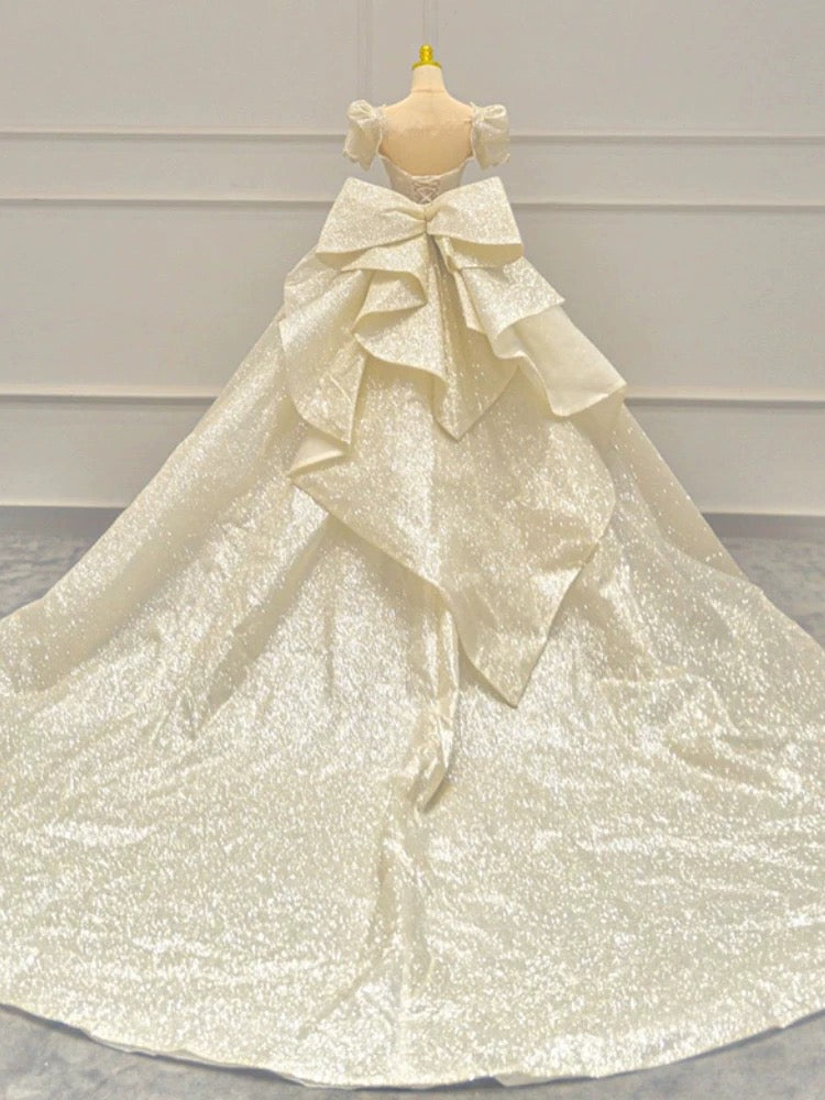 Timeless Ball Gown Sweetheart Long Puffy Sleeves Sequin Wedding Dresses With Bowknot C1800