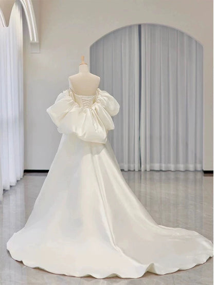 Simple Ball Gown Sweetheart Short Sleeves White Satin Wedding Dresses C1822