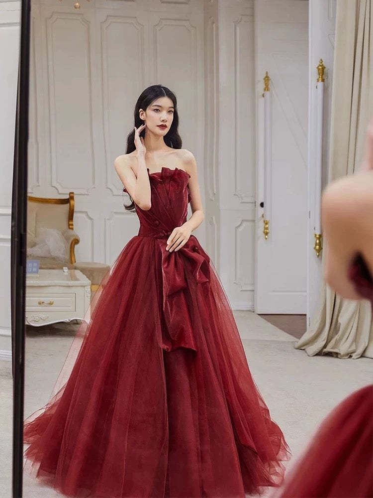 Sexy Ball Gown Strapless Burgundy Tulle Long Evening Gowns Prom Dresses