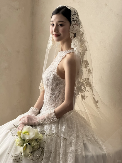 Vintage Ball Gown Halter White Tulle Lace With Veil Gloves Long Wedding Dresses C3841