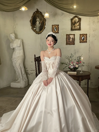 Vintage Ball Gown Strapless Satin Beaded With Sleeves Long Wedding Dresses C3996